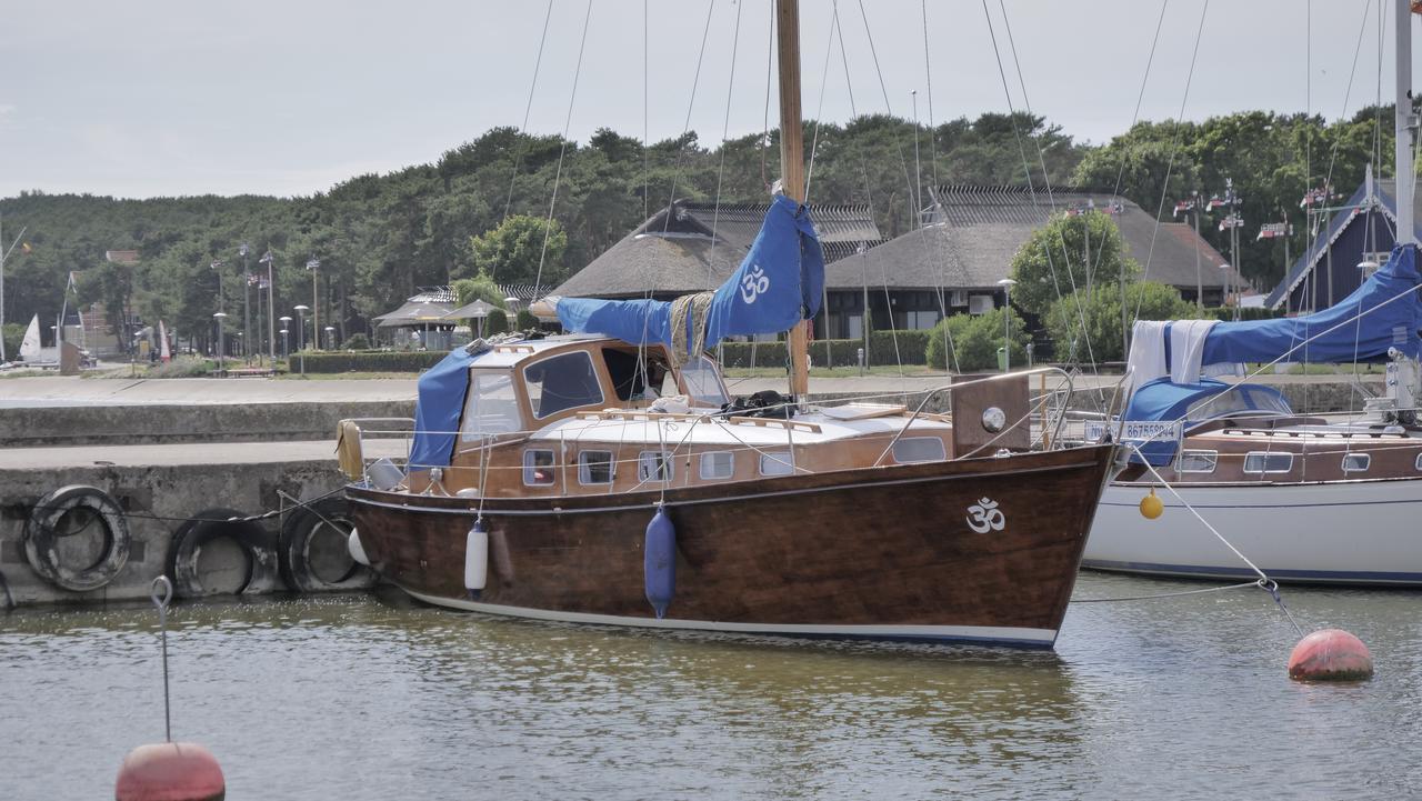 "Om" Yacht 호텔 니다 외부 사진
